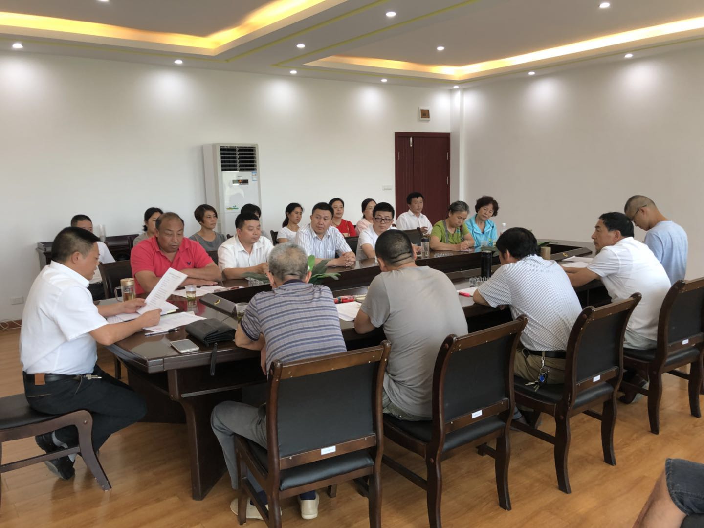 遵義航天電器有限公司第三屆董事會(huì)、監(jiān)事會(huì)換屆選舉大會(huì)召開(kāi)